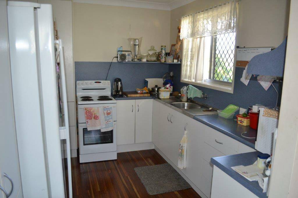 5 Weaver St, Norman Gardens QLD 4701, Norman Gardens - Thumbnail 4