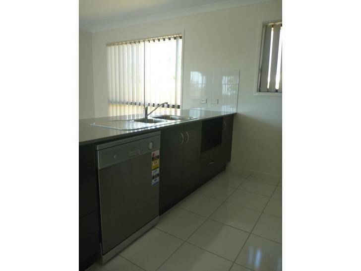 66 Temora St, Gracemere QLD 4702, Gracemere - Thumbnail 5