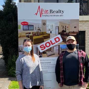 Lauren Blake & Anthony King testimonial image