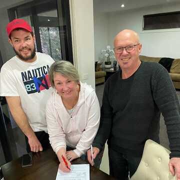 Kerry & Laurie Whitehead testimonial image