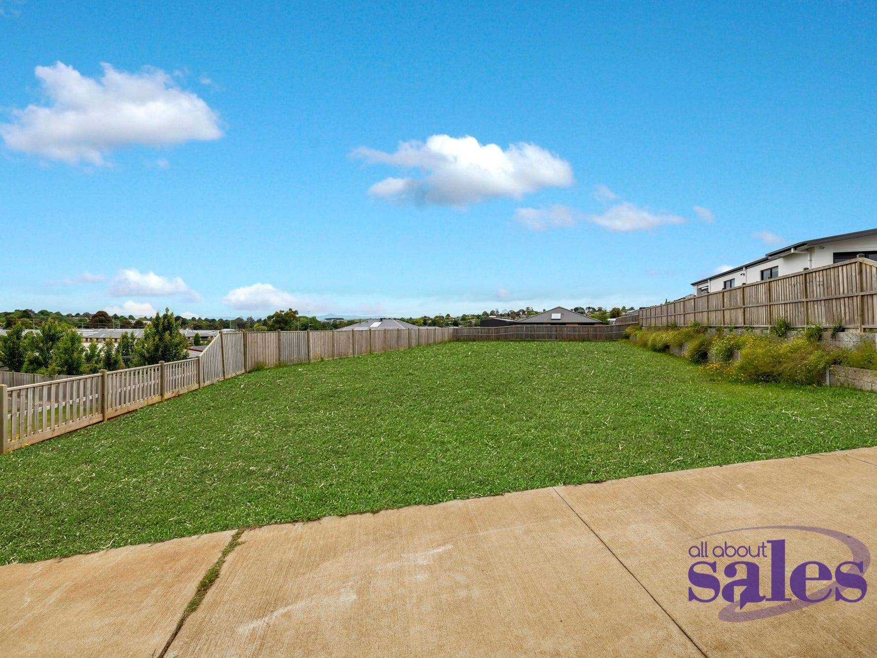 36 Longview Road, Warragul VIC 3820, Warragul - Thumbnail 2
