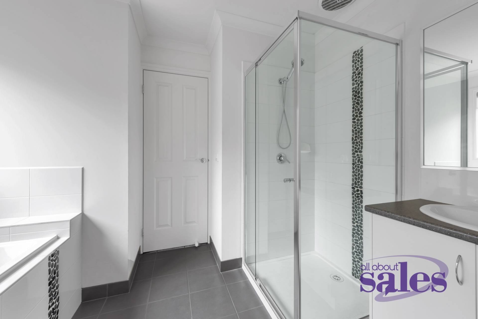 Unit 10, 12 Mcclenaghan Pl, Pakenham VIC 3810, Pakenham - Thumbnail 7