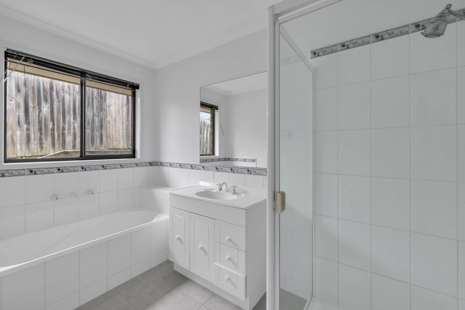 25 Natanya Drive, Pakenham VIC 3810, Pakenham - Thumbnail 7