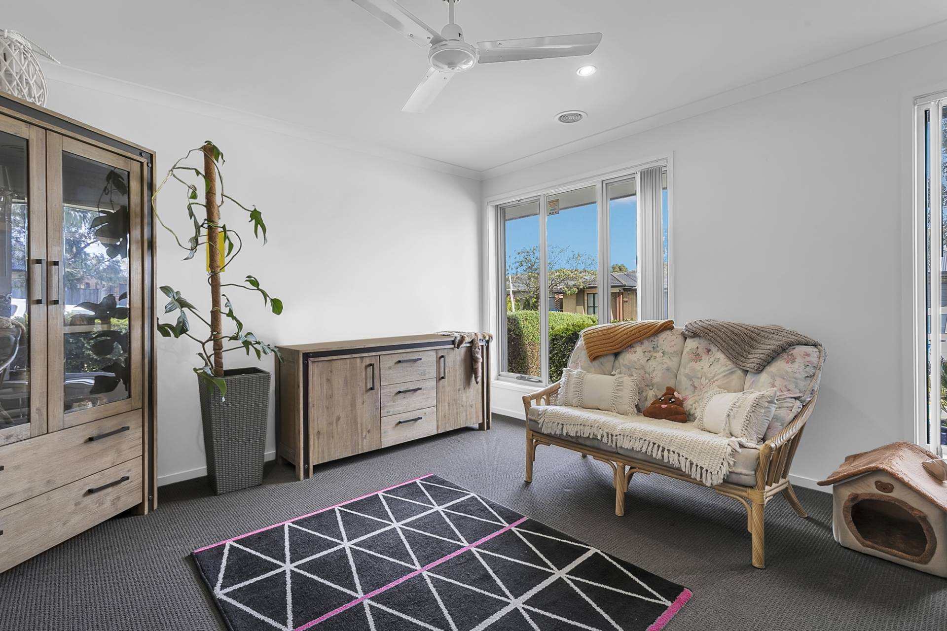 14 Mitta Mitta Street, Clyde North VIC 3978, Clyde North - Thumbnail 7
