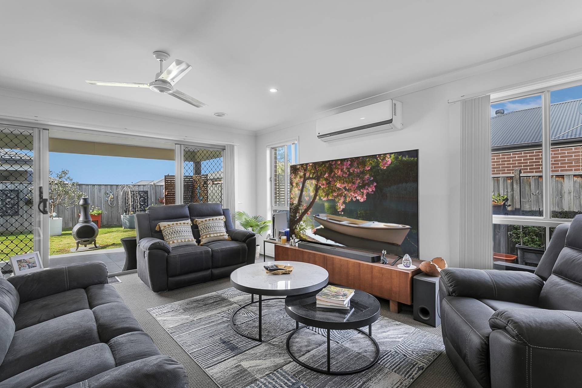 14 Mitta Mitta Street, Clyde North VIC 3978, Clyde North - Thumbnail 5