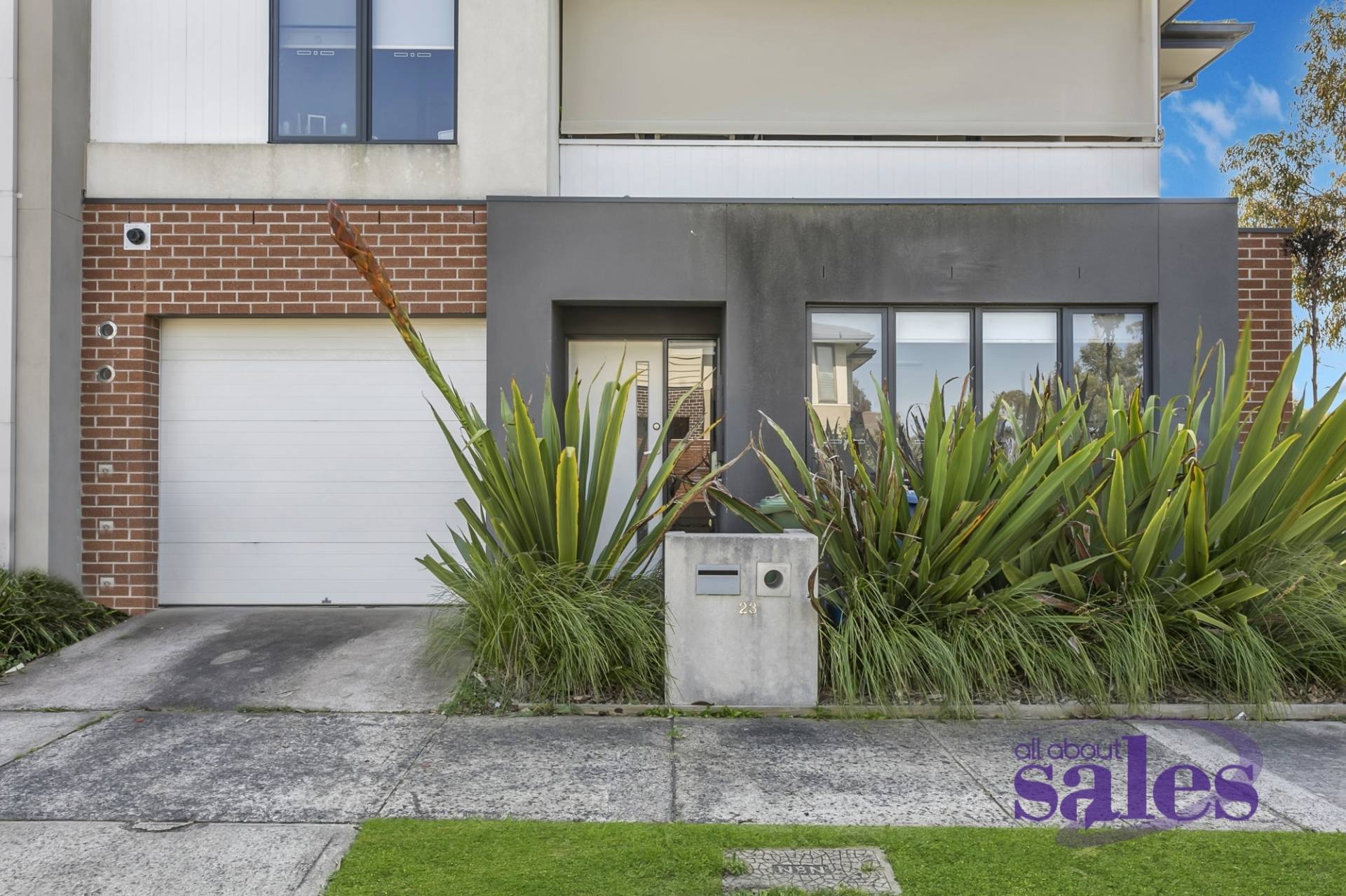 23 Marwedel Avenue, Clyde North VIC 3978, Clyde North - Image 1