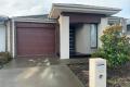 3 Bedroom Home in Parks Edge Estate!
