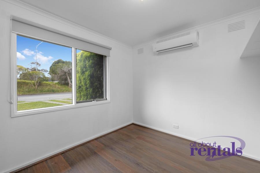 Refreshed 3 Bedroom, 1 Bathroom Home!