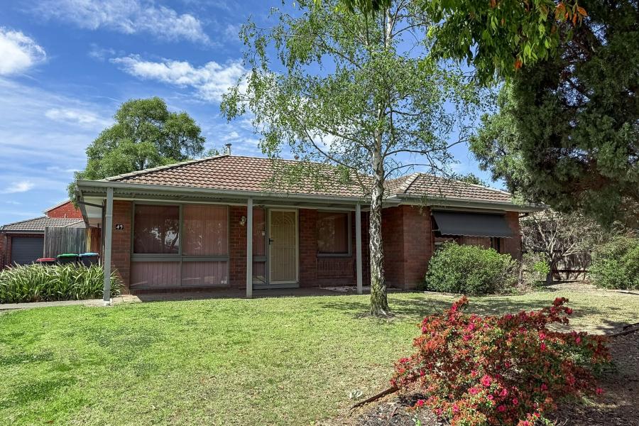 Charming and Convenient: Your New Home in the Heart of Everything