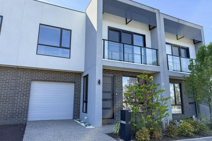 Modern Living With Charm!