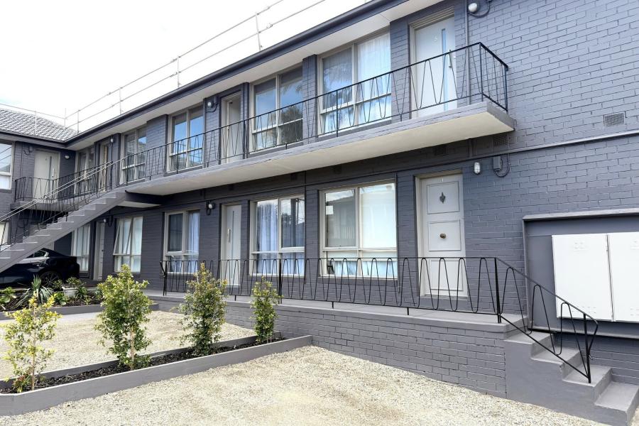 Freshly Renovated 1-Bedroom Apartment in a Prime Location