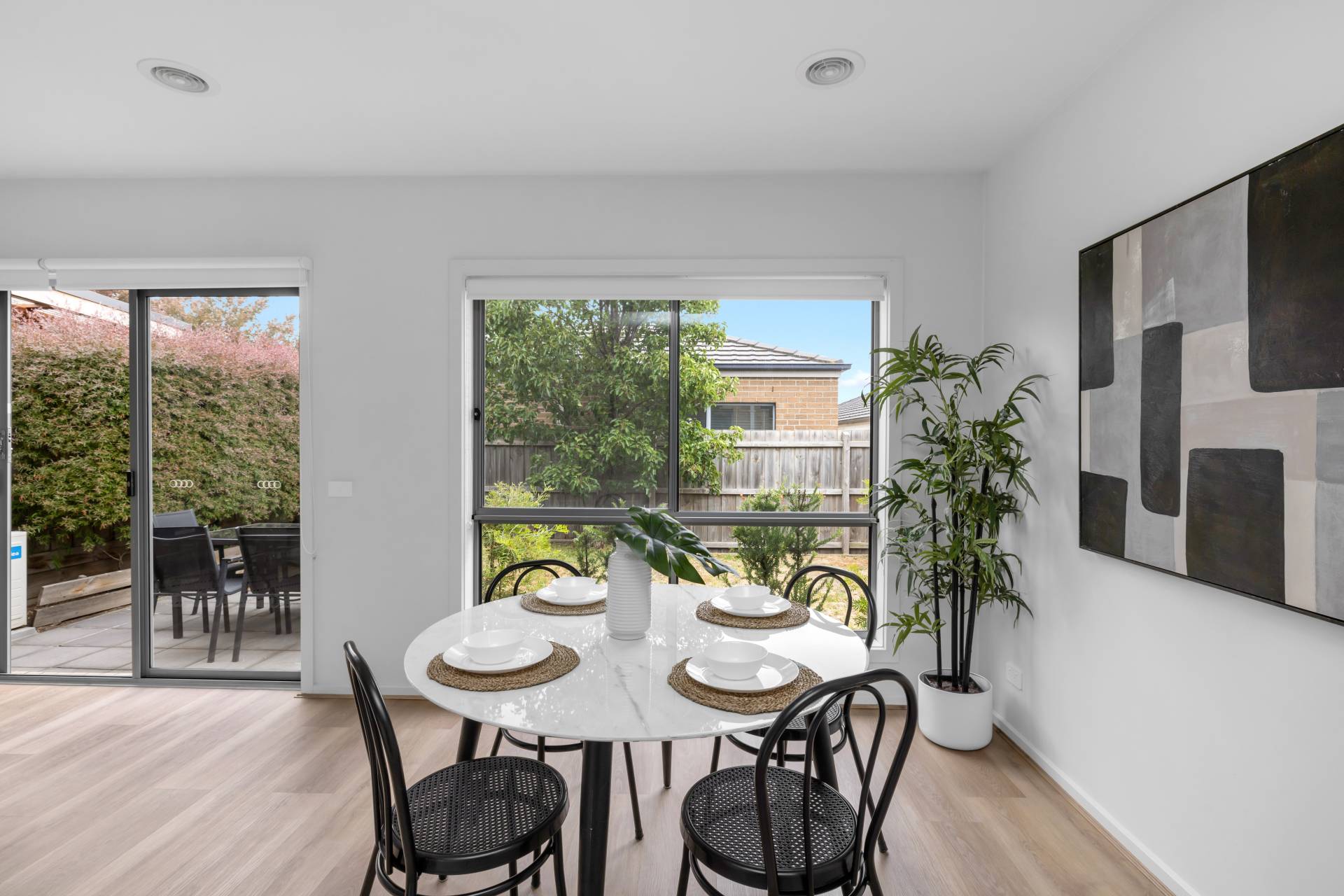 21 Denistoun Crescent, Cranbourne VIC 3977, Cranbourne - Thumbnail 4