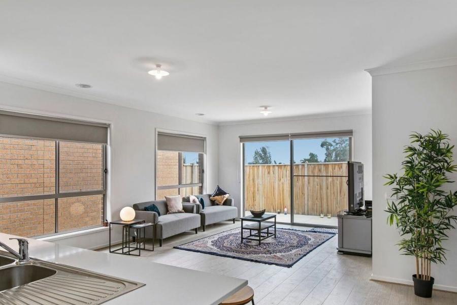 3-Bedroom Home in Prime Officer Location!