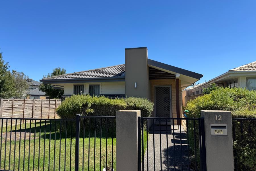 Cascades On Clyde Charmer!