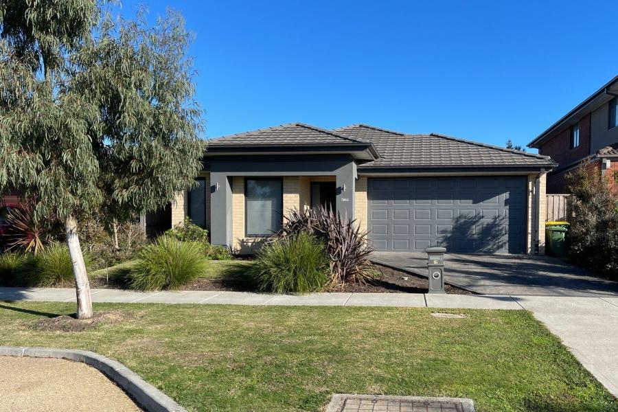 4 Bedroom Home with Prime Location!