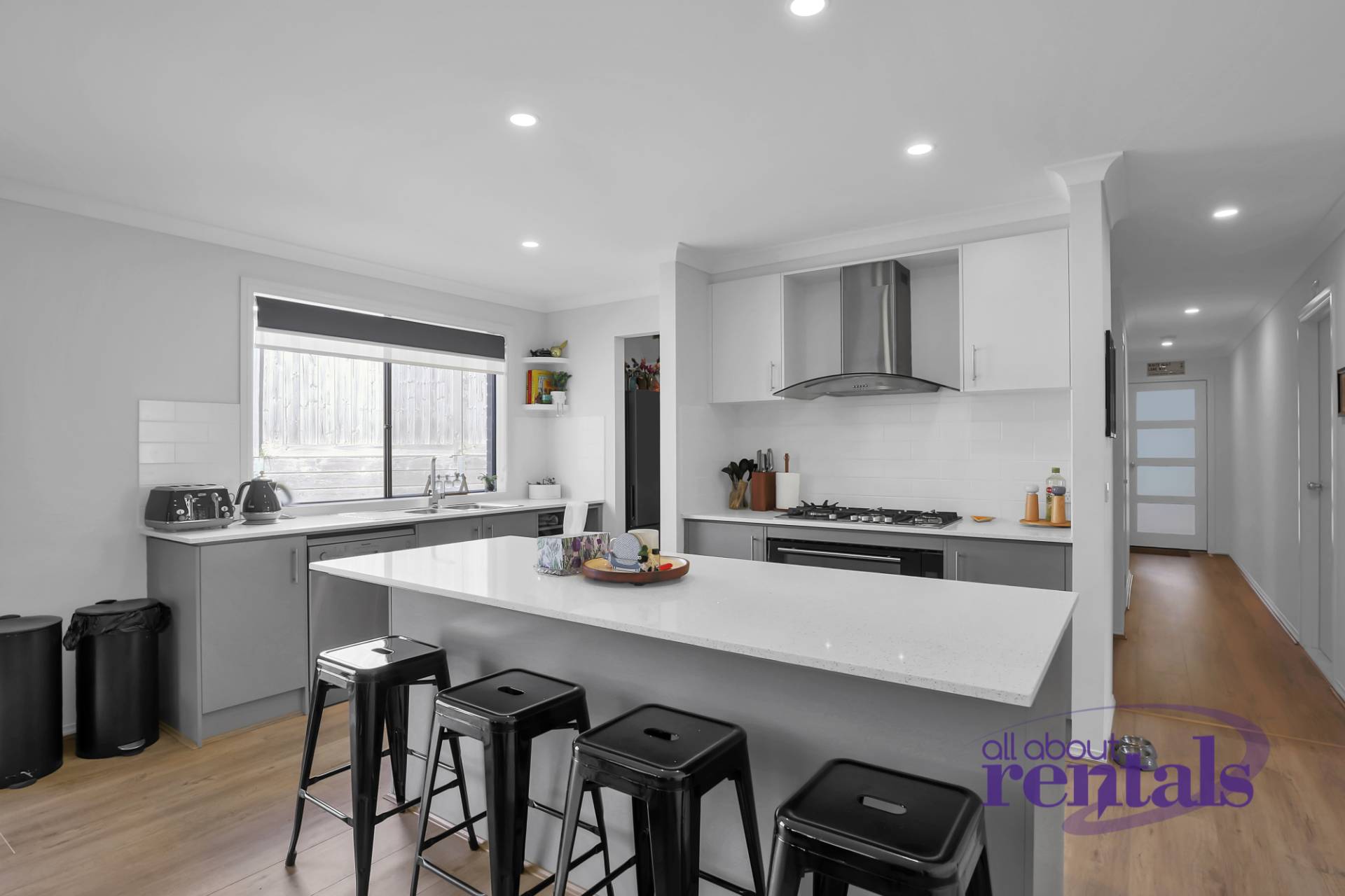 27 Cyathea Street, Drouin VIC 3818, Drouin - Thumbnail 2