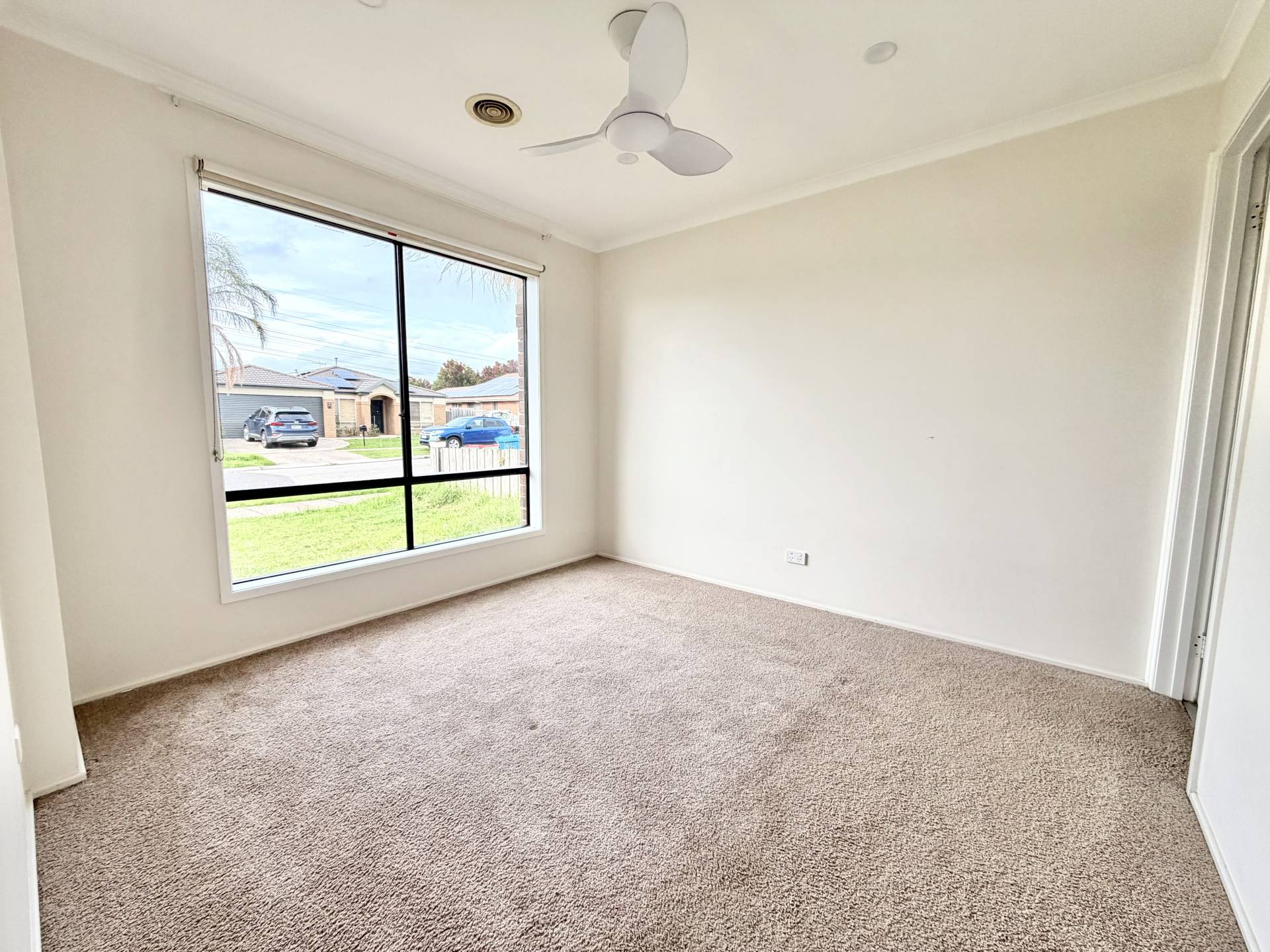 13 Genista Road, Cranbourne West VIC 3977, Cranbourne West - Thumbnail 7