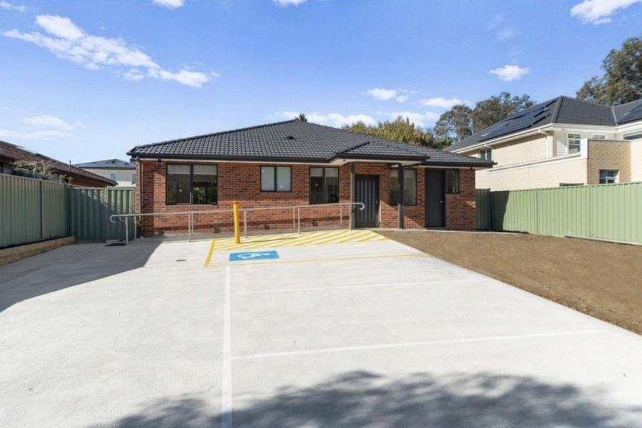 UTILITIES INCLUDED | 1 x Spacious Studios with Private Courtyard