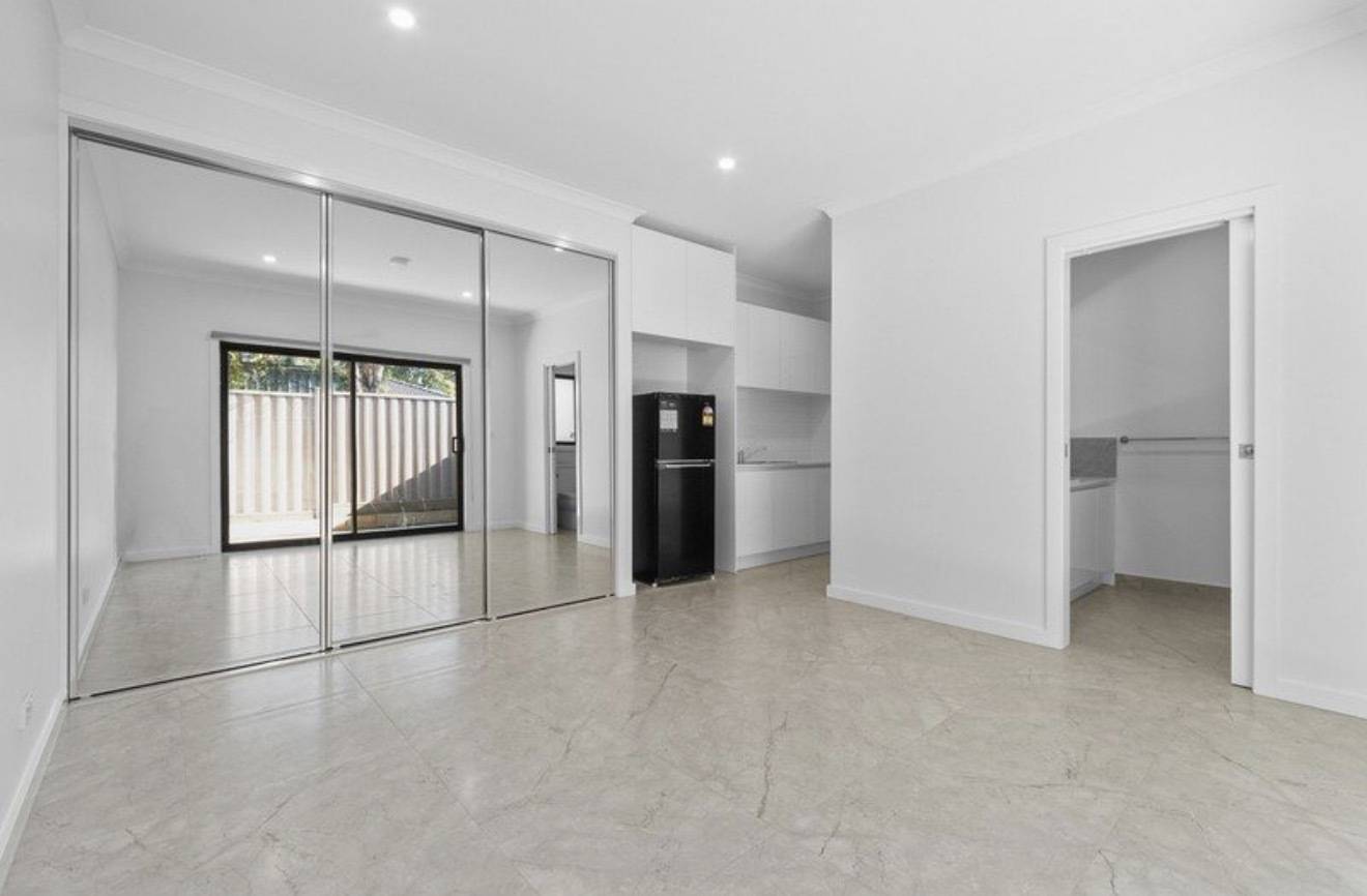 7 Carluke Close, Berwick VIC 3806, Berwick - Thumbnail 2