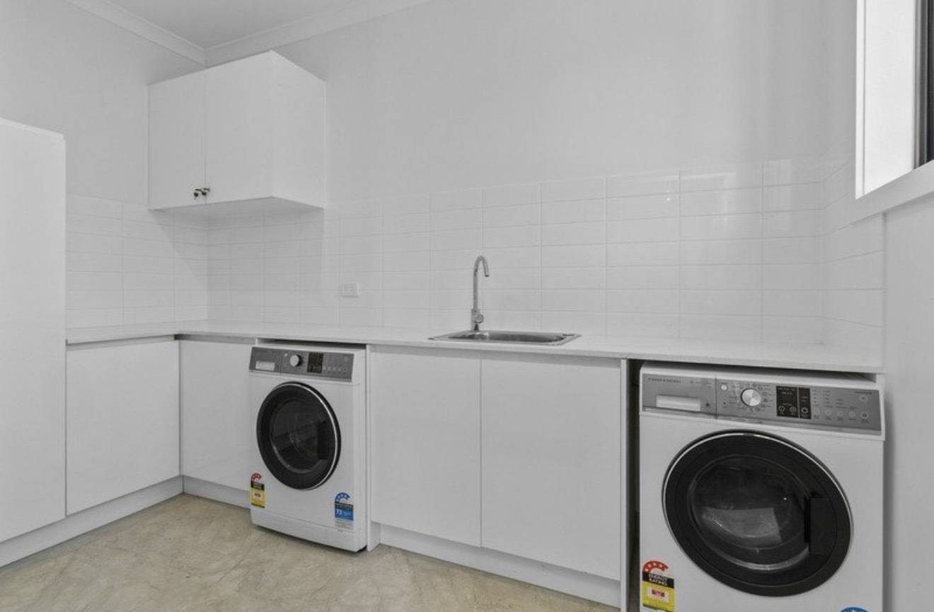 7 Carluke Close, Berwick VIC 3806, Berwick - Thumbnail 7