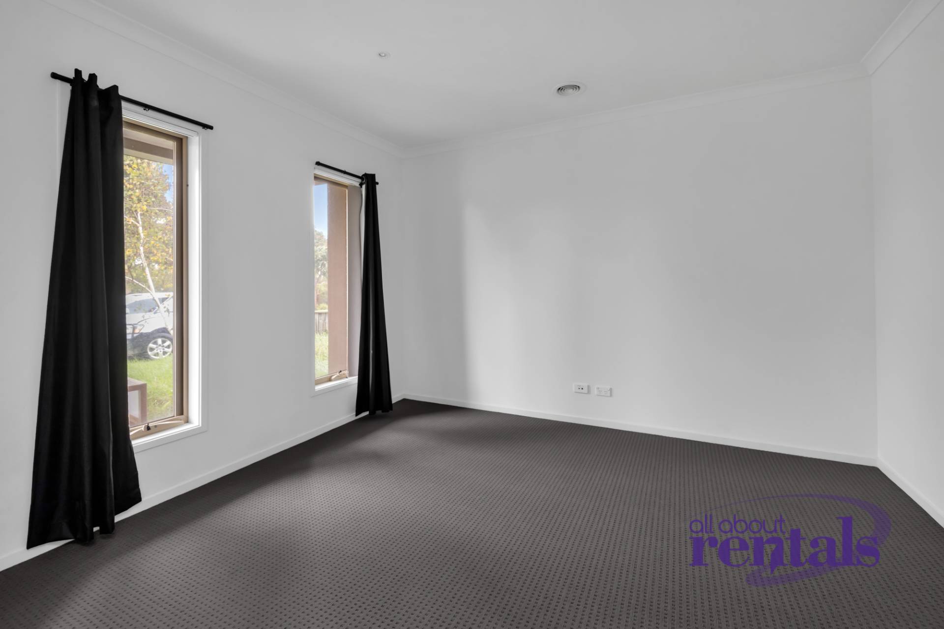 27 Frankland Street, Clyde North VIC 3978, Clyde North - Thumbnail 5