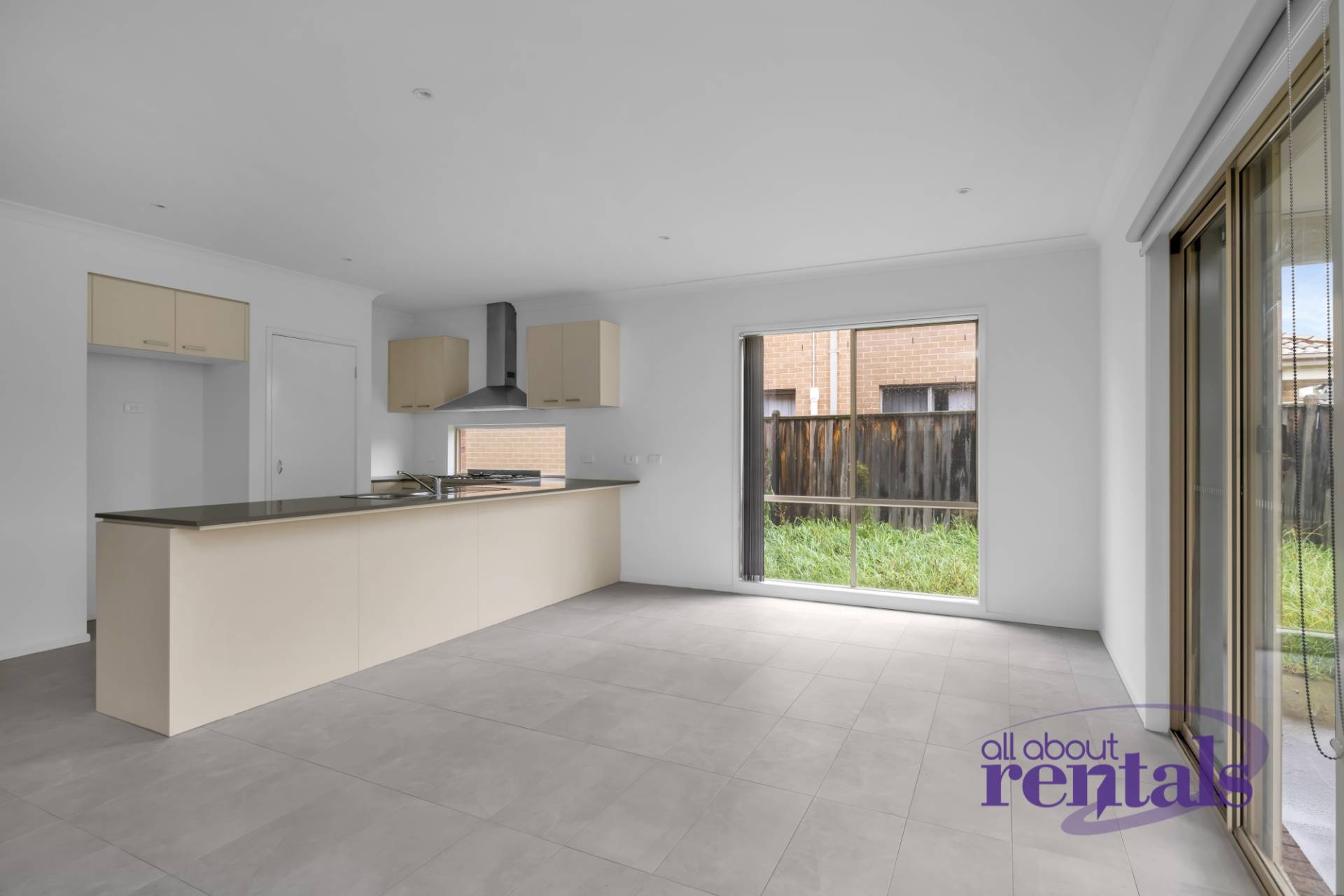 27 Frankland Street, Clyde North VIC 3978, Clyde North - Thumbnail 2