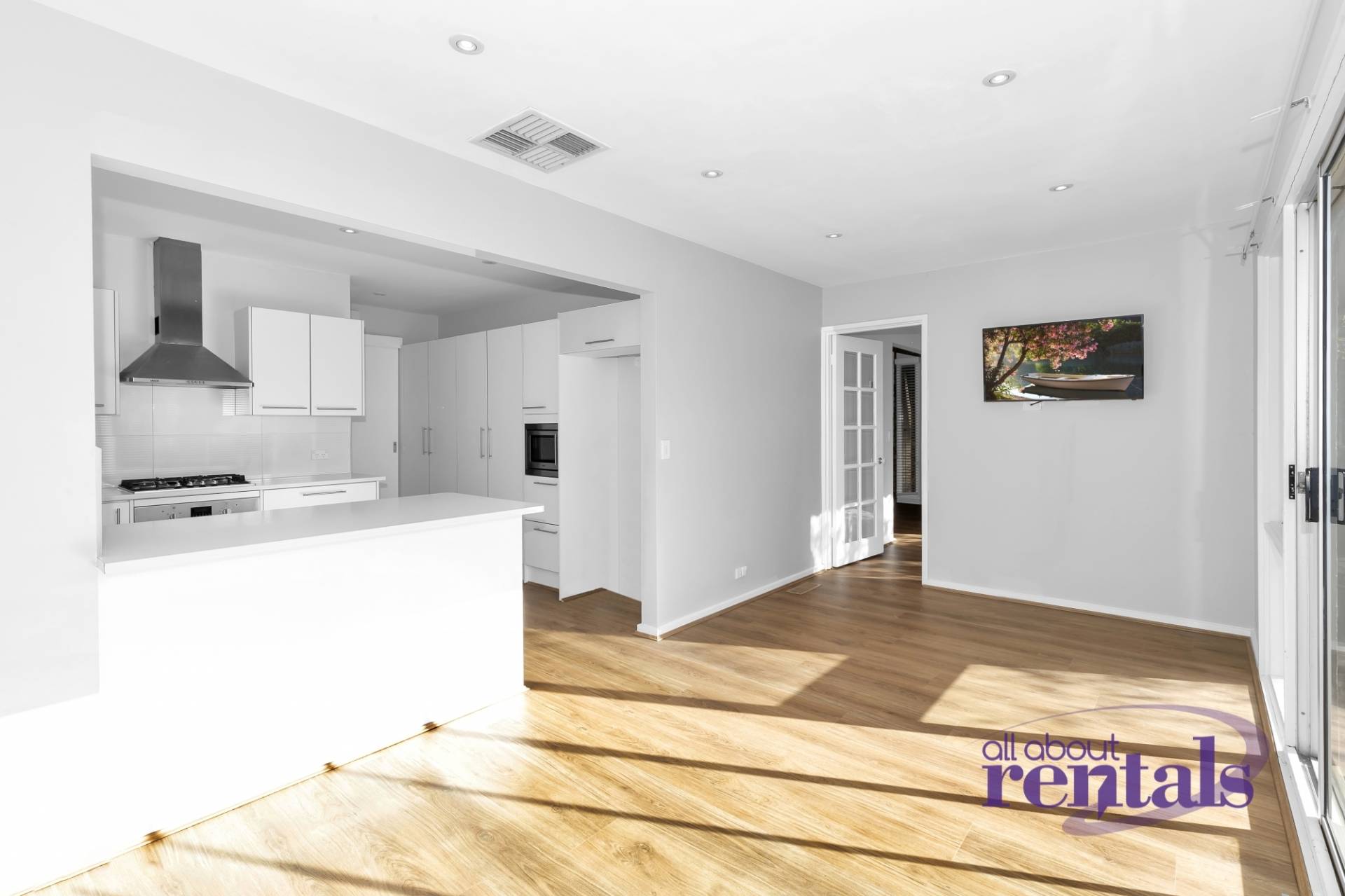 5 Lorikeet Court, Frankston VIC 3199, Frankston - Thumbnail 3