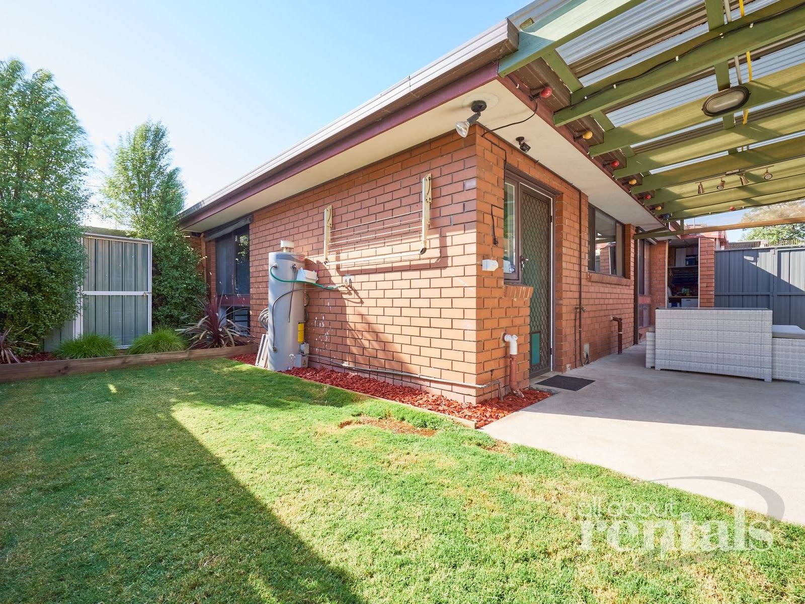10 SUNNYSIDE AVENUE, Dandenong - Thumbnail 8