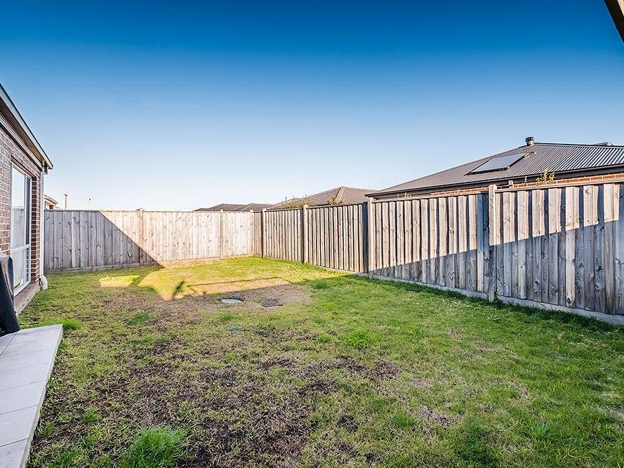 9 Campaspe Street, Clyde North VIC 3978, Clyde North - Thumbnail 5