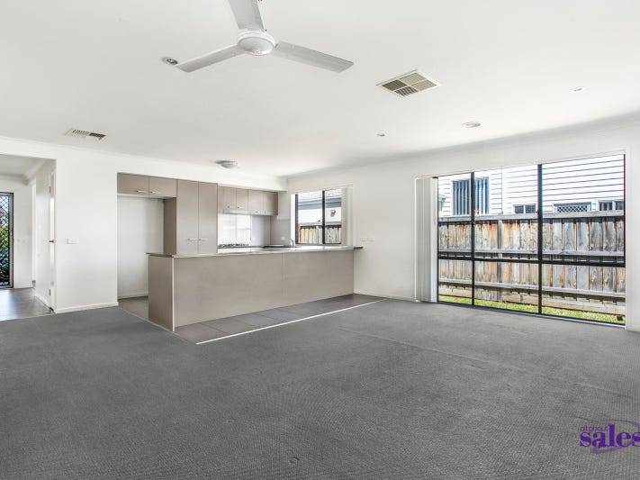 31 Campaspe Street, Clyde North VIC 3978, Clyde North - Thumbnail 5