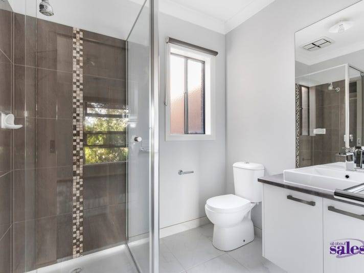 30 Maywood Street, Pakenham VIC 3810, Pakenham - Thumbnail 7