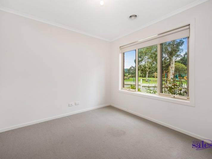 60 Melissa Way, Pakenham VIC 3810, Pakenham - Thumbnail 8