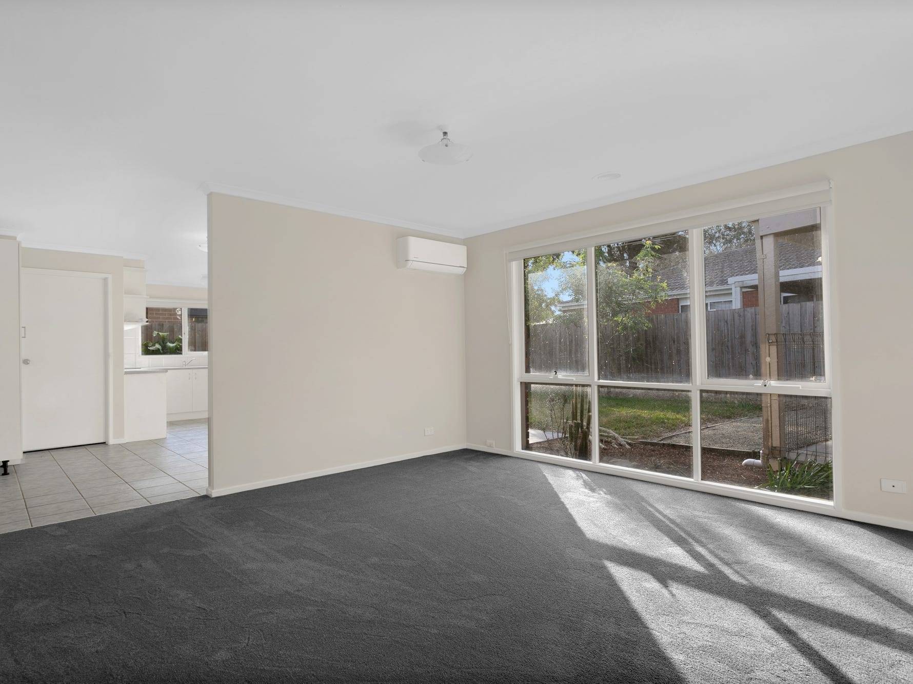 29 Smethurst Avenue, Pakenham VIC 3810, Pakenham - Thumbnail 3