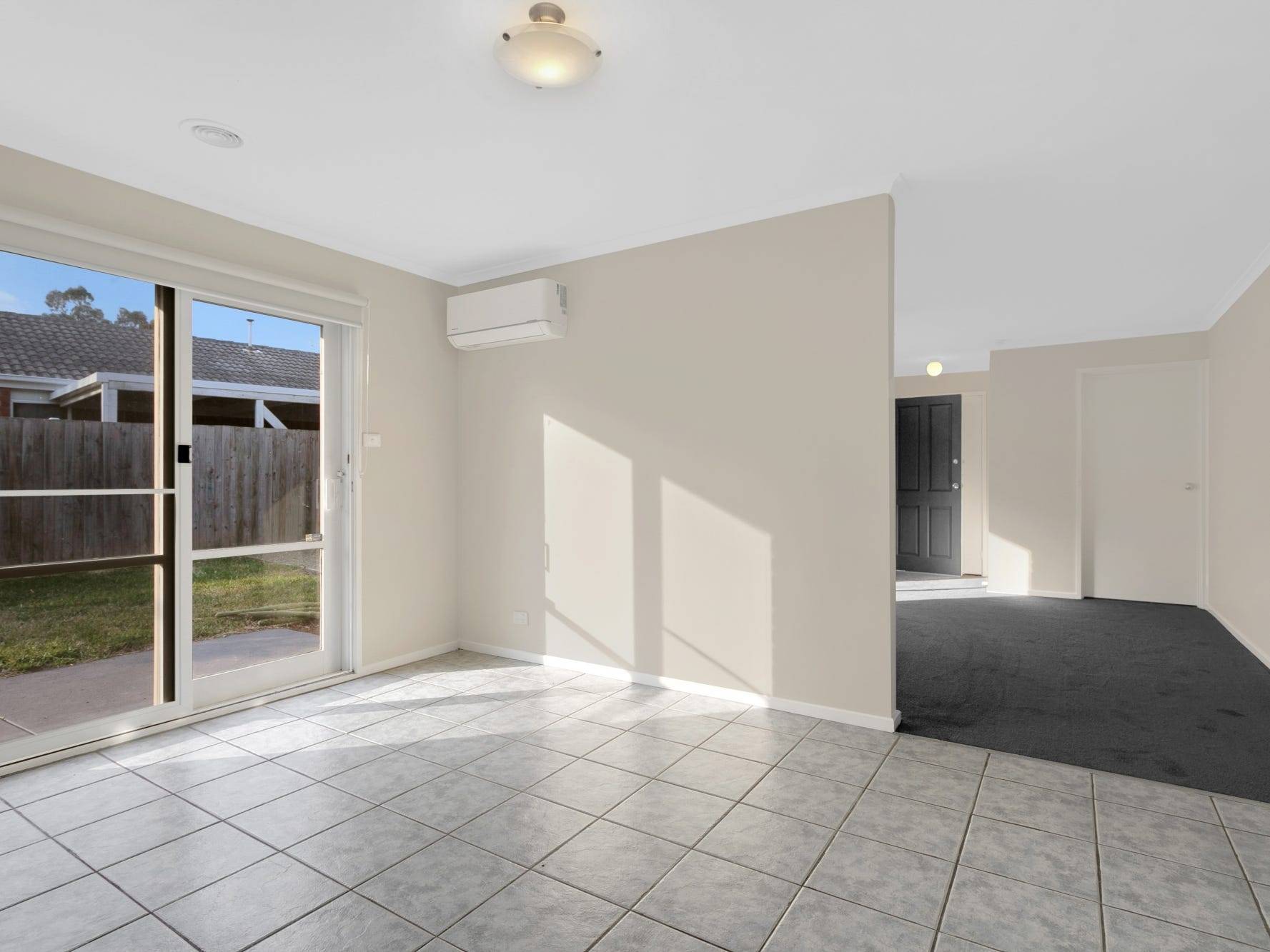 29 Smethurst Avenue, Pakenham VIC 3810, Pakenham - Thumbnail 5