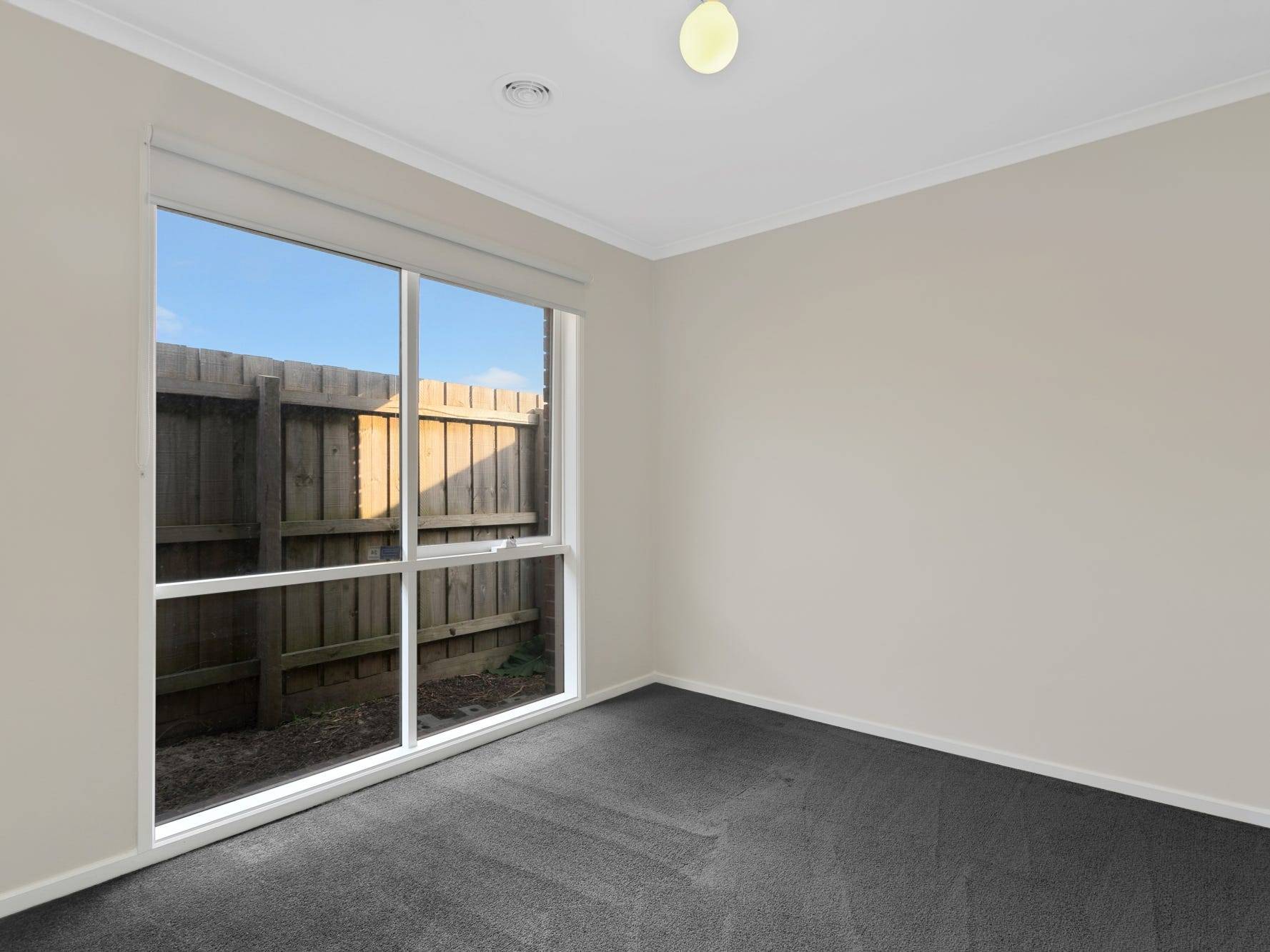 29 Smethurst Avenue, Pakenham VIC 3810, Pakenham - Thumbnail 7