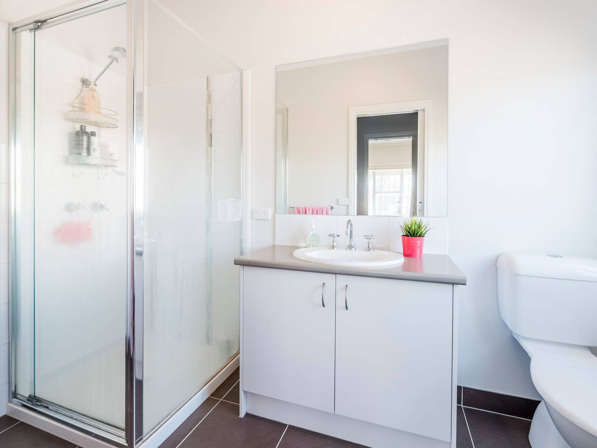 83 Cook Street, Drouin VIC 3818, Drouin - Thumbnail 4