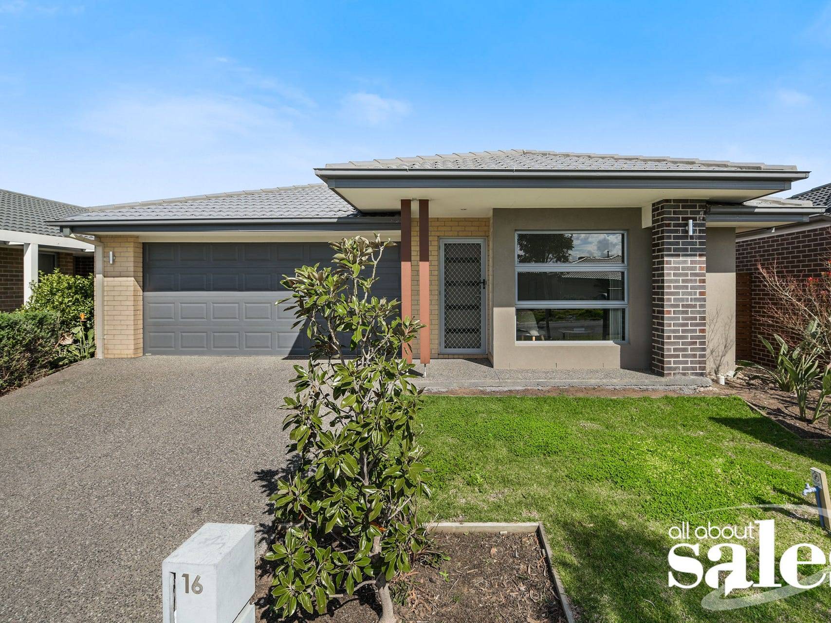 16 Naas Road, Clyde North VIC 3978, Clyde North - Thumbnail 7
