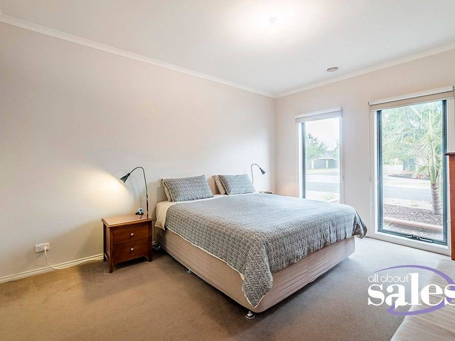 25 Joseph Banks Drive, Pakenham VIC 3810, Pakenham - Thumbnail 6