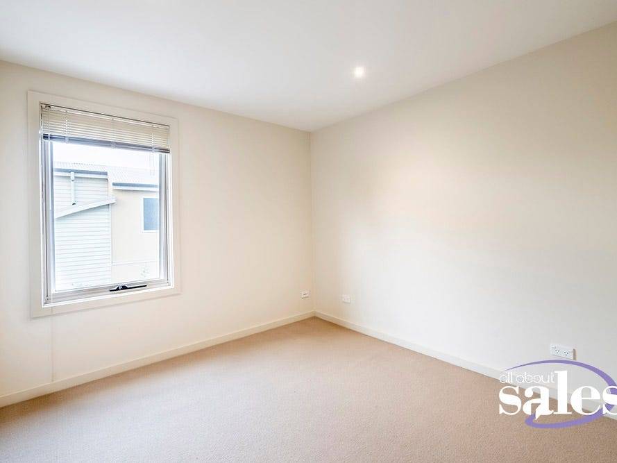 23 Flinders Chase, Pakenham VIC 3810, Pakenham - Thumbnail 8
