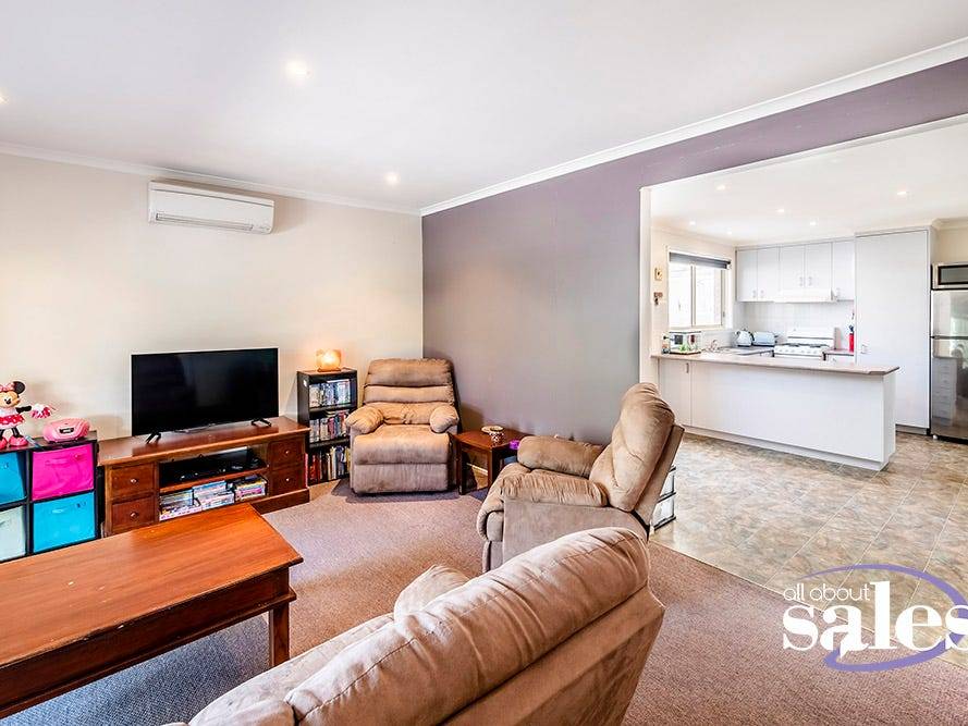 2 Angus Court, Pakenham VIC 3810, Pakenham - Thumbnail 5