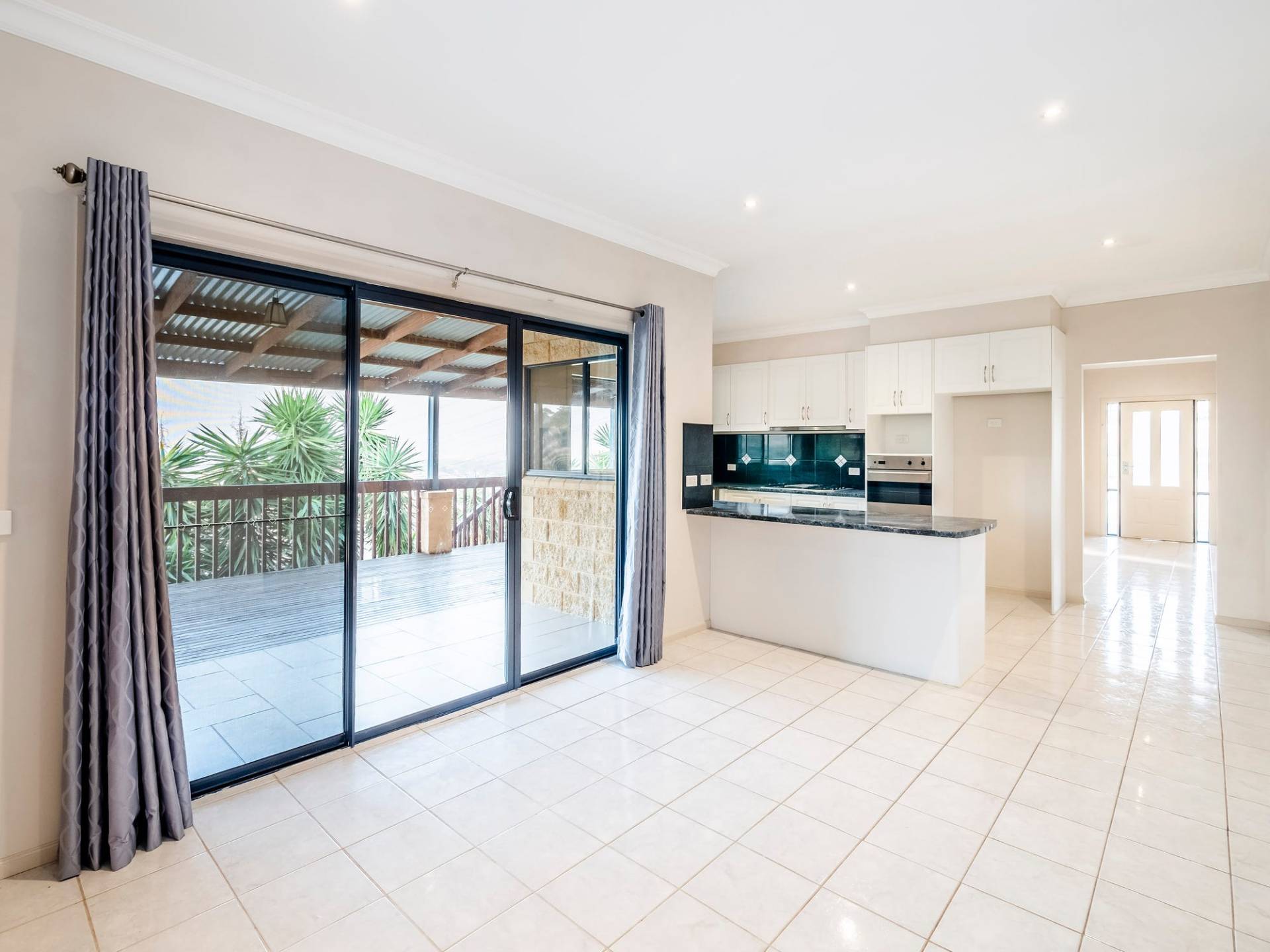 187 Ahern Road, Pakenham VIC 3810, Pakenham - Thumbnail 4
