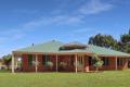 5 ACRES COUNTRY STYLE LIVING – 2 DWELLINGS / HORSES WELCOME