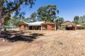 5 ACRES / 2  DWELLINGS / HORSES WELCOME