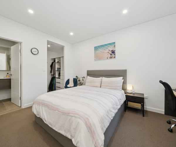 Buyer of a Unit in Schofields