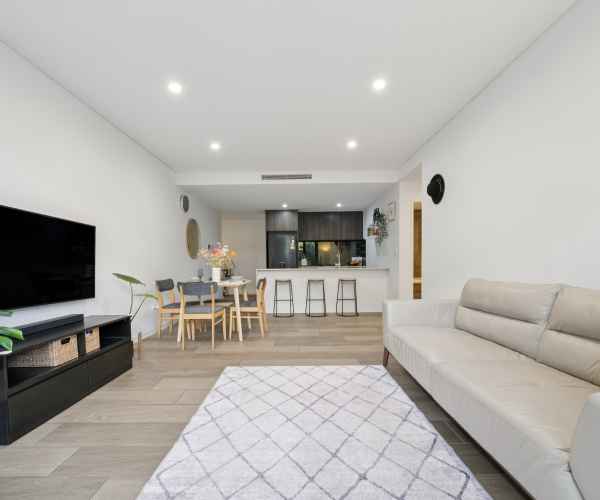 Buyer of a Unit in Schofields