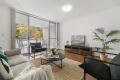 Luxury Living Perfectly Positioned for Convenience