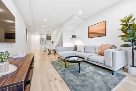 The Brief: Duel-Level, Elevated Living with City Views in a Prime Bentleigh East Location