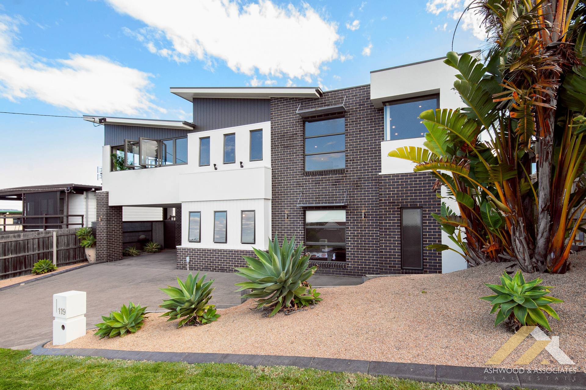 119 Myer St, Lakes Entrance VIC 3909, Lakes Entrance - Image 1