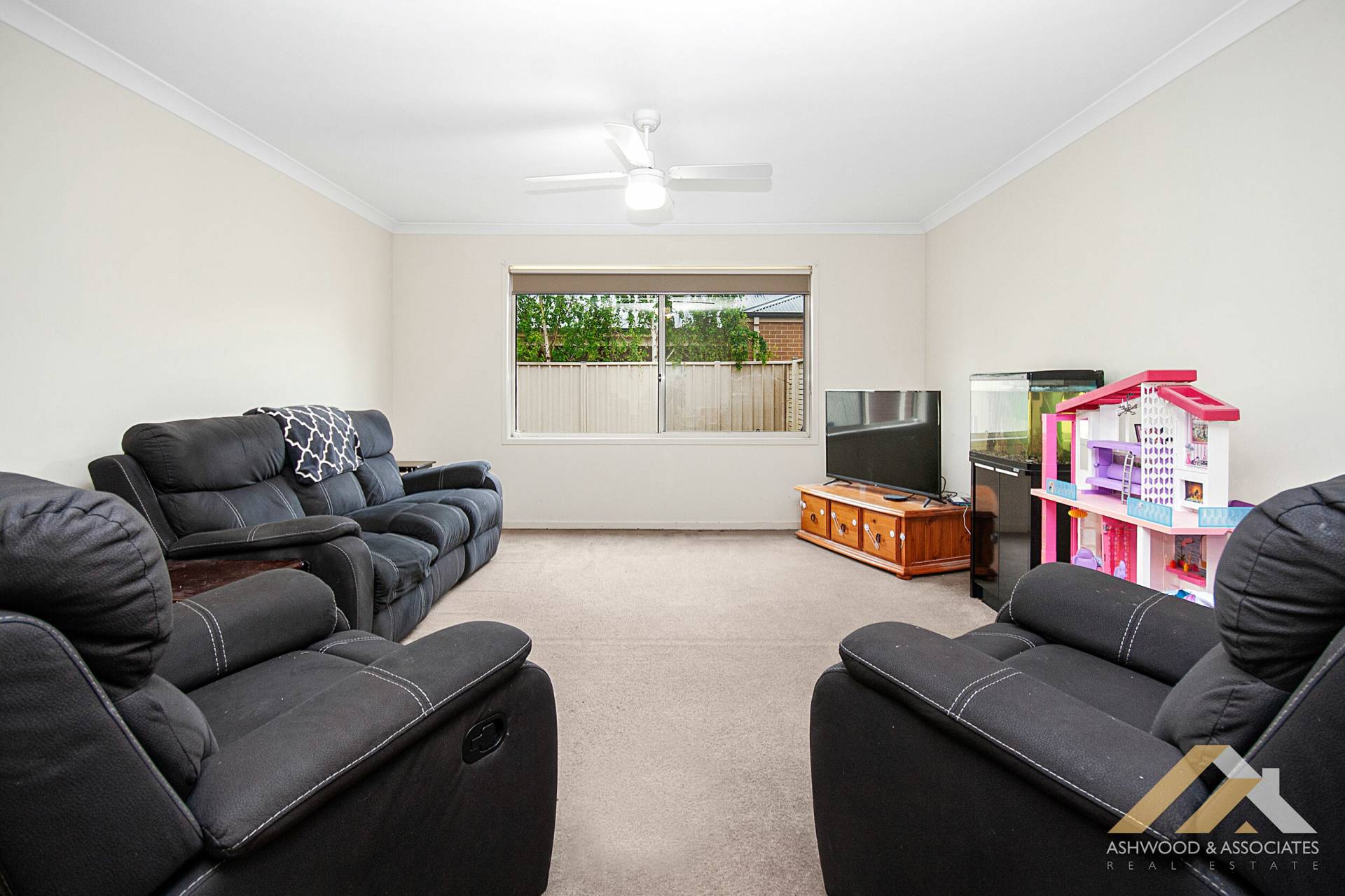 15 Len Cook Dr, Eastwood VIC 3875, Eastwood - Thumbnail 4