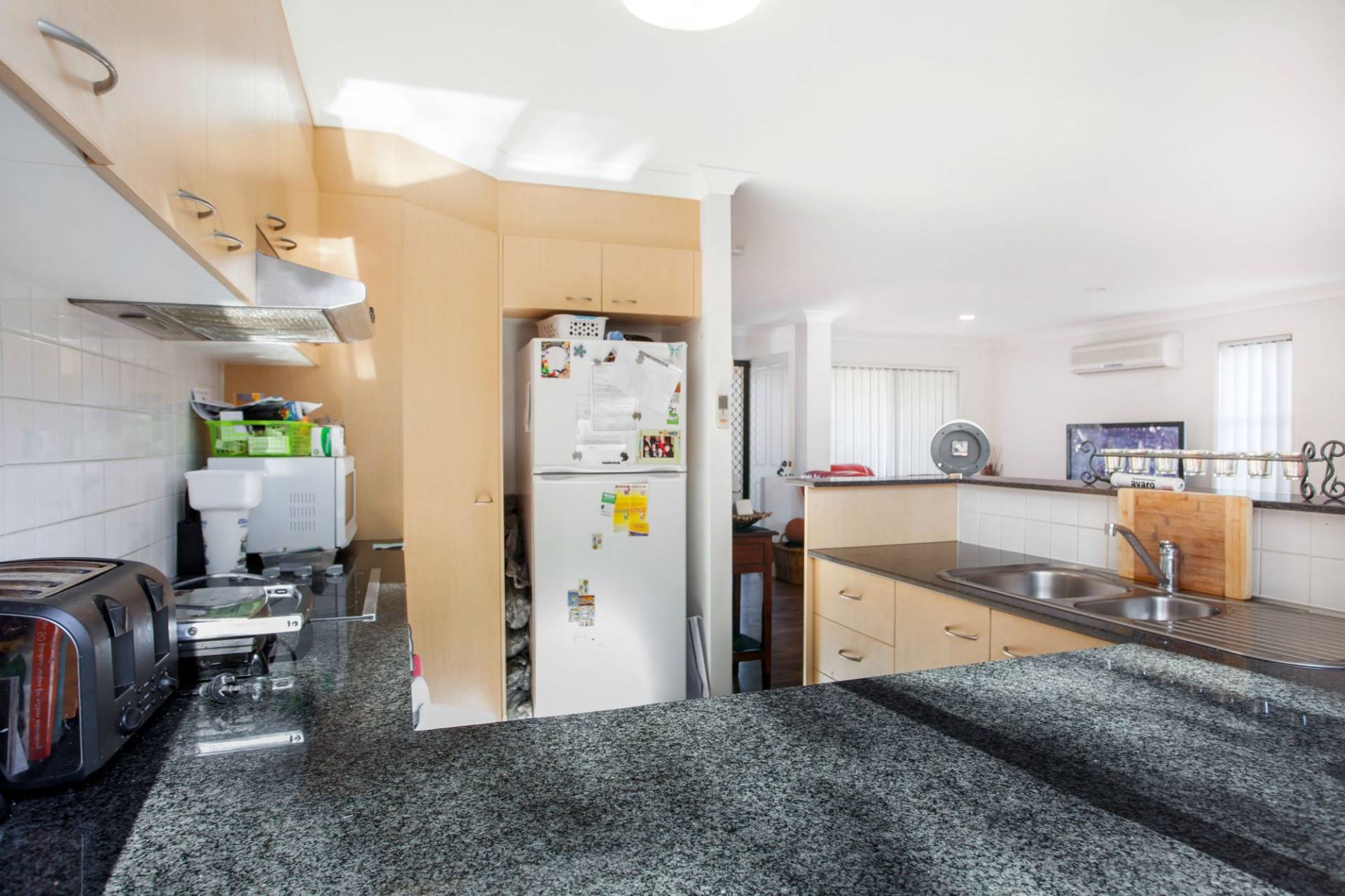 Unit 8, 18 Bourton Road, Merrimac QLD 4226, Merrimac - Thumbnail 3